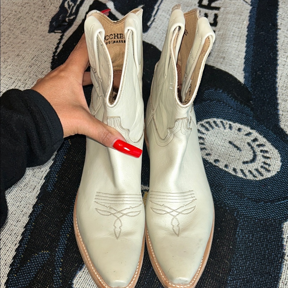 Lucchese Cream Heeled Boots